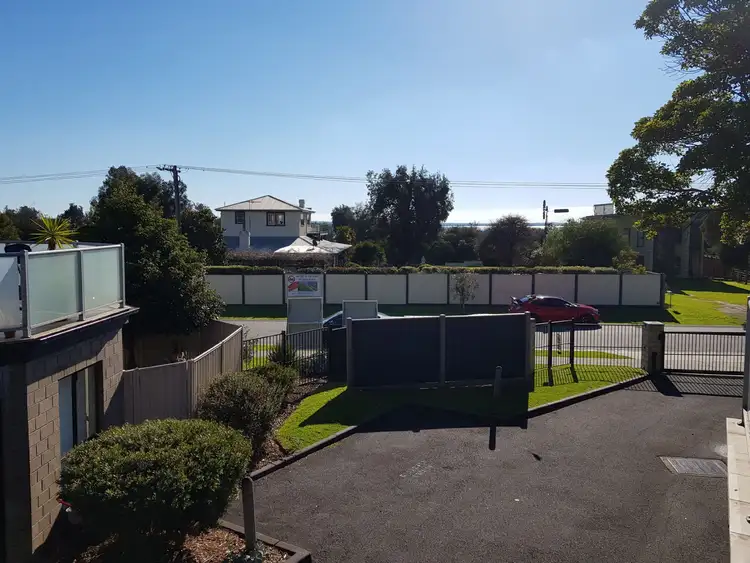 Fourth view of Homely unit listing, 2/7 BEACH STREET, Cowes VIC 3922