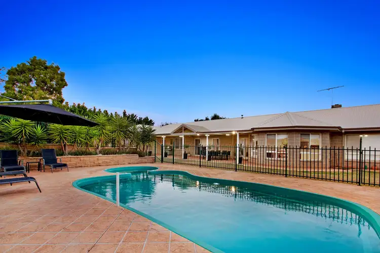 15 Tetragona Way, Frankston South VIC 3199