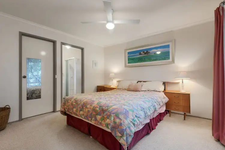 Fourth view of Homely house listing, 8 Carly Close, Narre Warren South VIC 3805