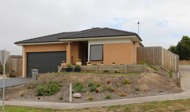 Seventh view of Homely house listing, 2 MASSIMO WAY, Korumburra VIC 3950