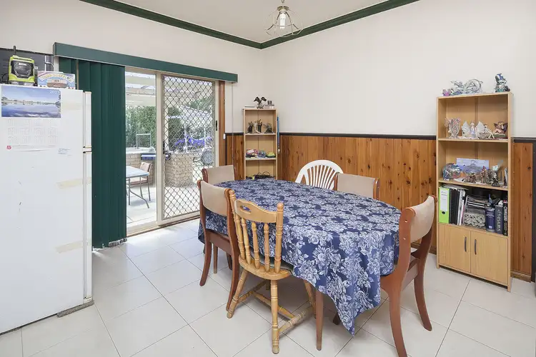 Fifth view of Homely house listing, 8 Rossetti Court, Pakenham VIC 3810