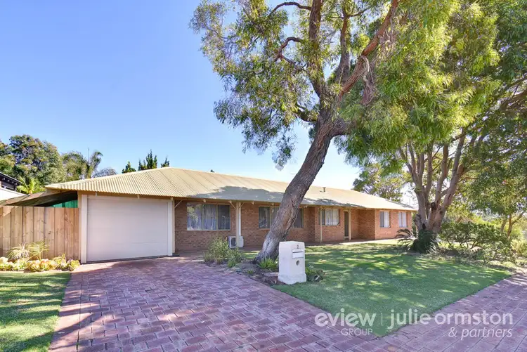 2 Westhaven Drive, Woodvale WA 6026