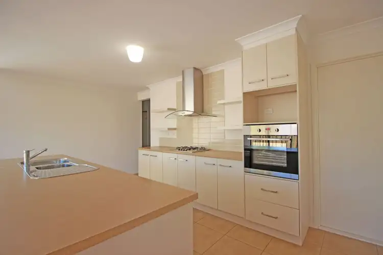 Fifth view of Homely house listing, 8 Ardent Crescent, Cranbourne East VIC 3977