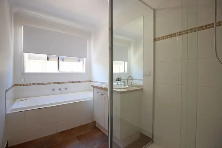 Seventh view of Homely house listing, 8 Ardent Crescent, Cranbourne East VIC 3977