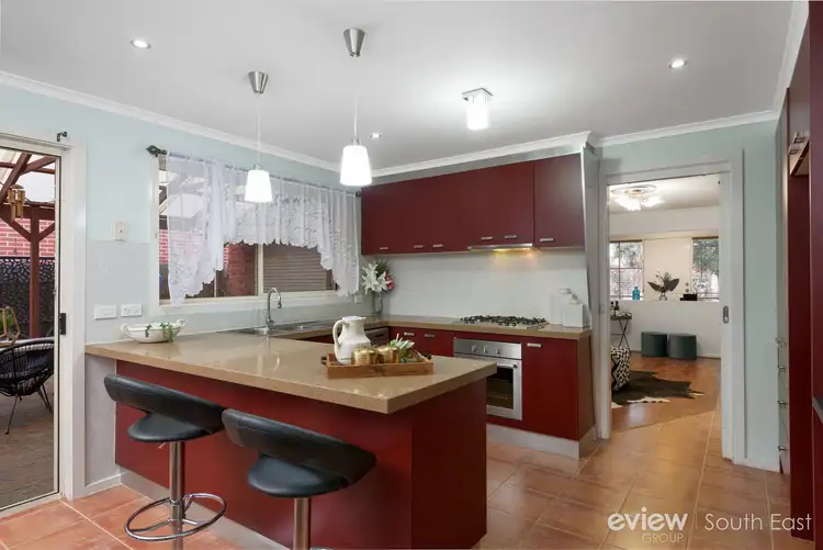 Fifth view of Homely house listing, 10 Palais Close, Narre Warren South VIC 3805