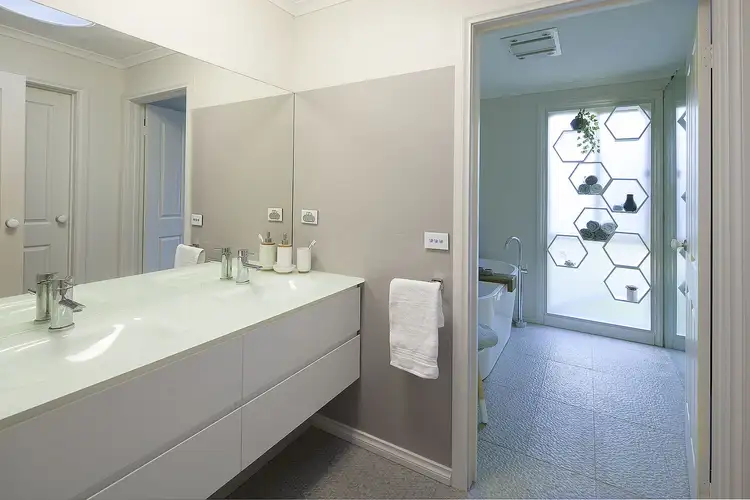 Seventh view of Homely house listing, 1-2 Waterford Close, Narre Warren North VIC 3804