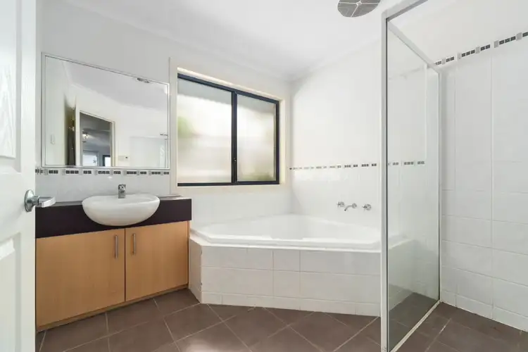 Sixth view of Homely house listing, 18 Petalnina Close, Somerville VIC 3912