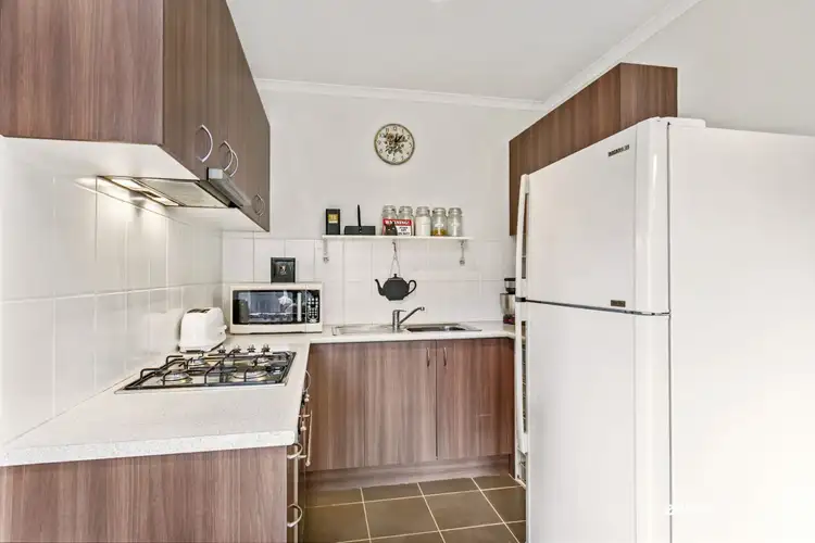 Second view of Homely unit listing, 6/6 Reservoir Road, Frankston VIC 3199