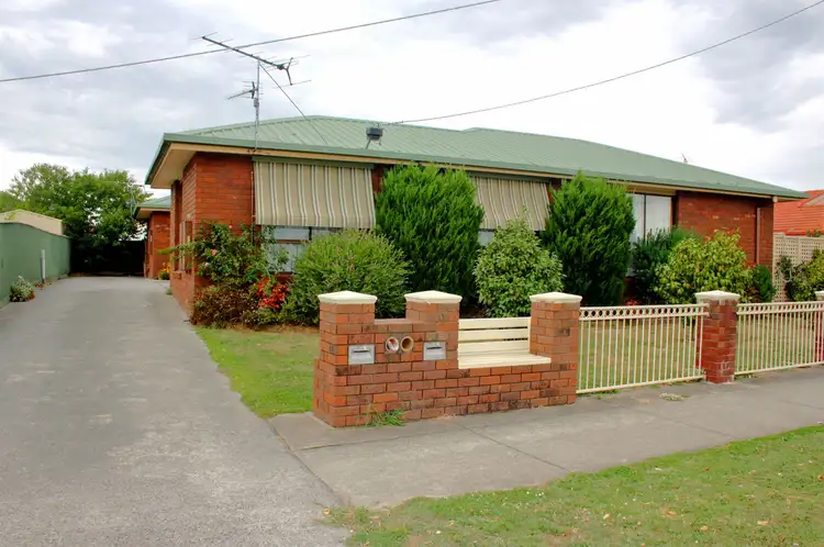 1/9 SHELLCOT ROAD, Korumburra VIC 3950