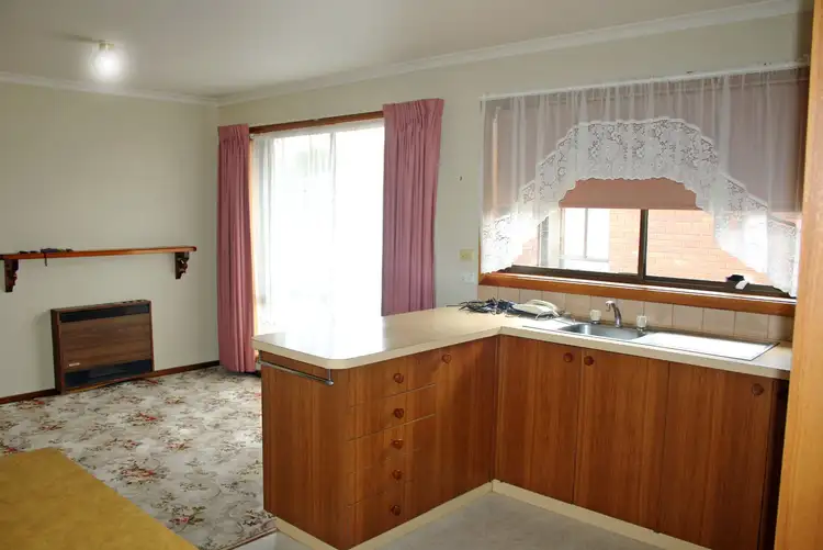 Fifth view of Homely unit listing, 1/9 SHELLCOT ROAD, Korumburra VIC 3950