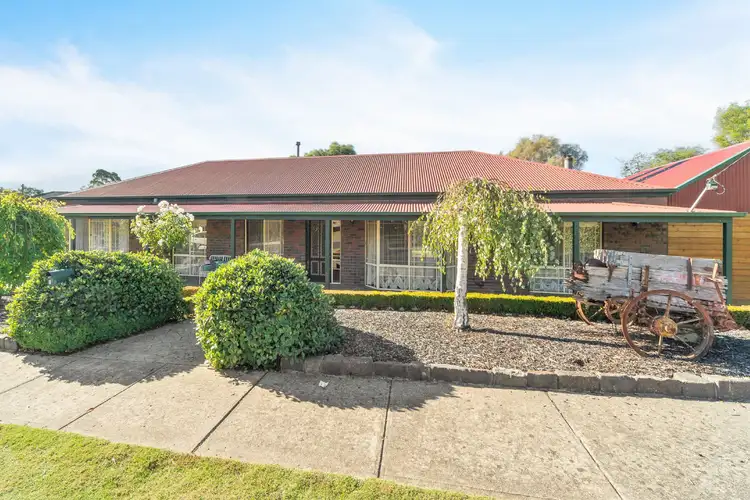 Second view of Homely house listing, 2 Diane Court, Somerville VIC 3912