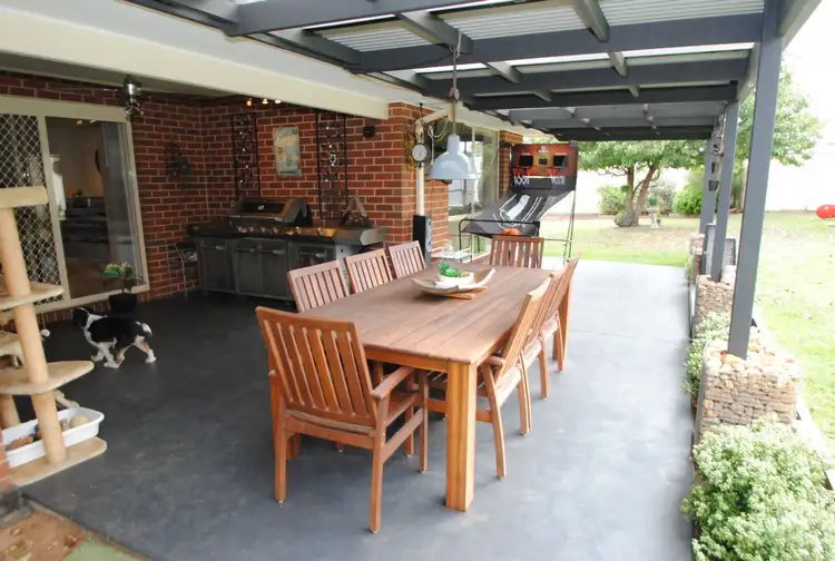 Seventh view of Homely house listing, 14 ARCADIA CRESCENT, Leongatha VIC 3953