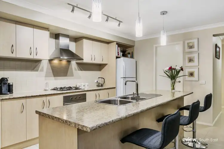 10 Lennon Court, Narre Warren South VIC 3805