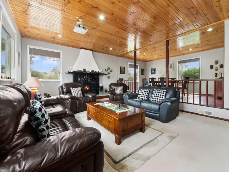 Second view of Homely house listing, 18 Raphael Crescent, Frankston VIC 3199