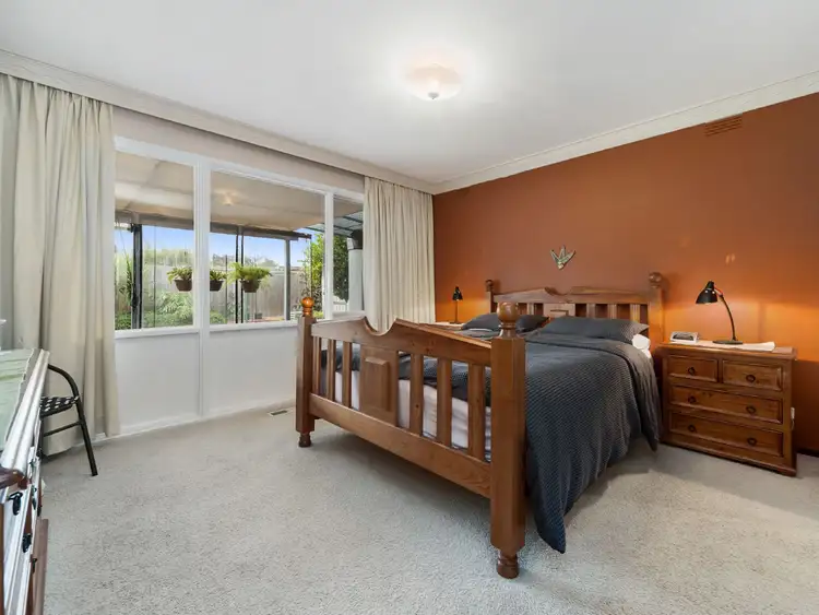 Fifth view of Homely house listing, 18 Raphael Crescent, Frankston VIC 3199