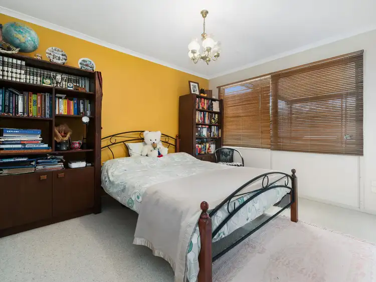 Sixth view of Homely house listing, 18 Raphael Crescent, Frankston VIC 3199