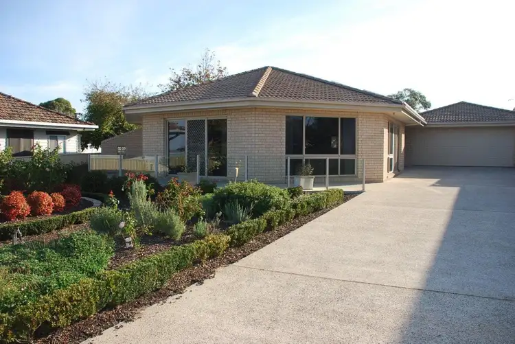 37 Williams Street, Inverloch VIC 3996