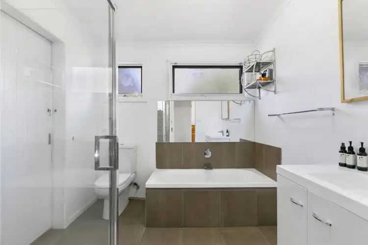 Fifth view of Homely house listing, 4 Iris Close, Tootgarook VIC 3941