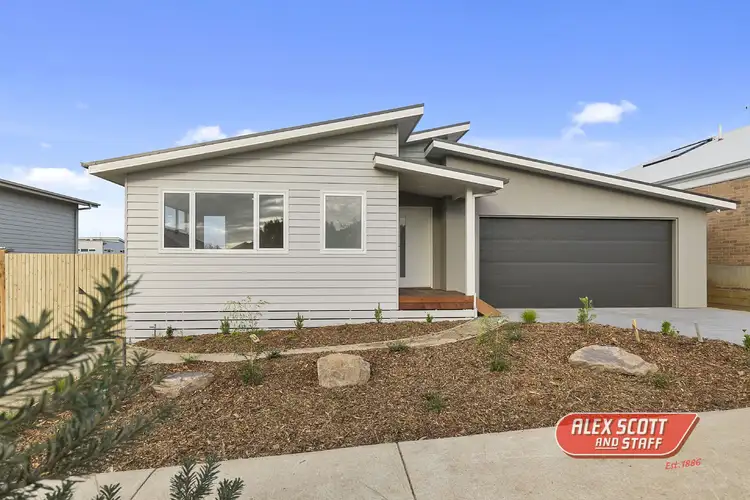25 BOOBOOK GROVE, Cowes VIC 3922