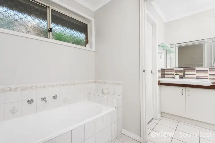 Fifth view of Homely house listing, 3 Lana Place, Narre Warren VIC 3805