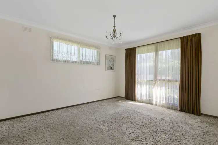 Fifth view of Homely house listing, 4 Elm Court, Rosebud VIC 3939