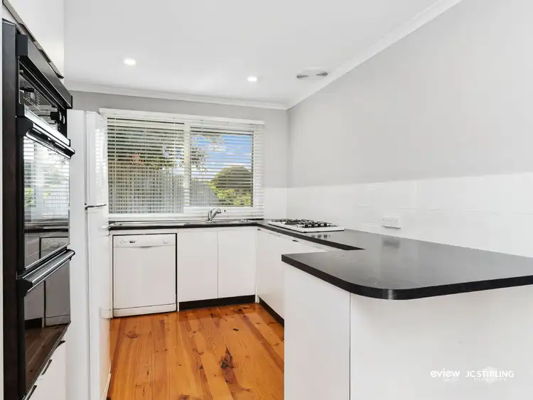 Sixth view of Homely house listing, 8 Parkleigh Court, Langwarrin VIC 3910