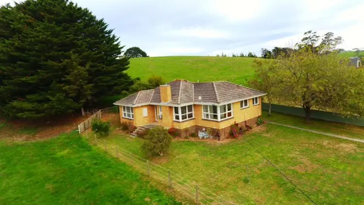 140 WETTENHALLS ROAD, Jeetho, via, Loch VIC 3945