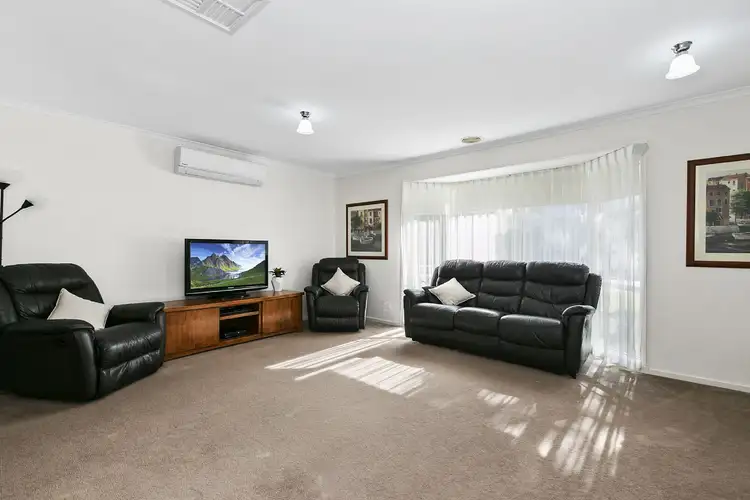 Fourth view of Homely house listing, 2 Trameland Court, Langwarrin VIC 3910