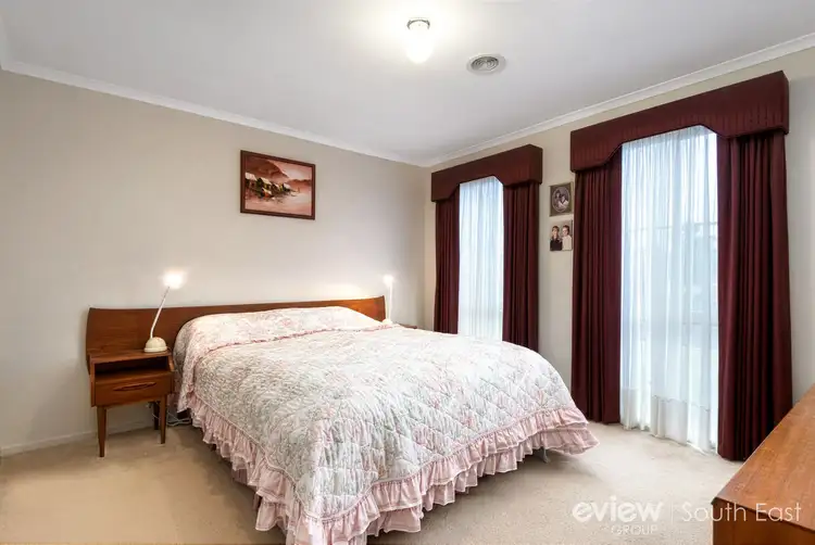 Fifth view of Homely house listing, 4 Minak Close, Narre Warren South VIC 3805