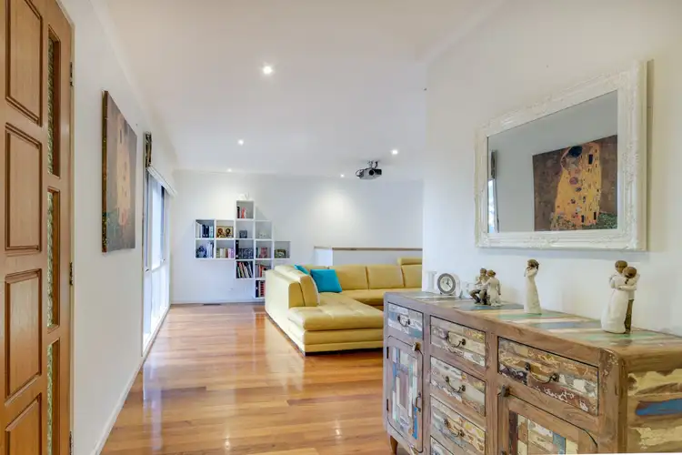 Second view of Homely house listing, 5 Jasmine Court, Frankston VIC 3199