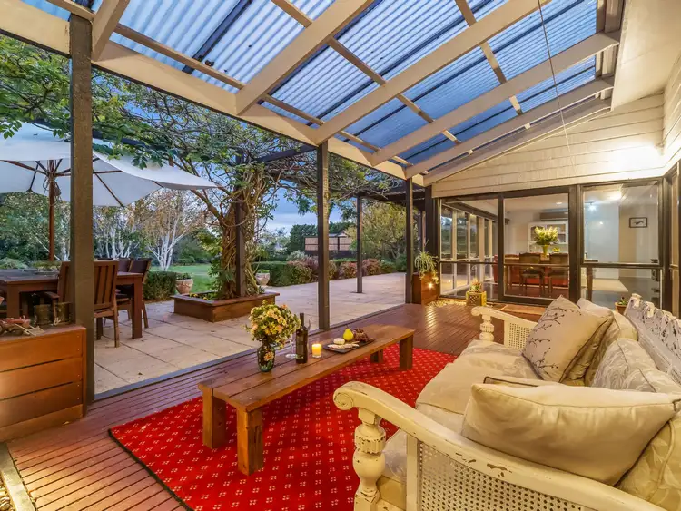 60 Rosedale Grove, Frankston South VIC 3199