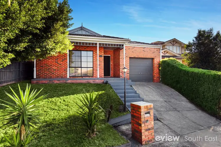 11 Reynolds Court, Roxburgh Park VIC 3064