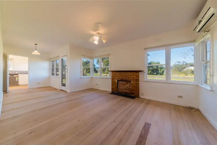 Second view of Homely house listing, 22 Contour Road, Trafalgar VIC 3824