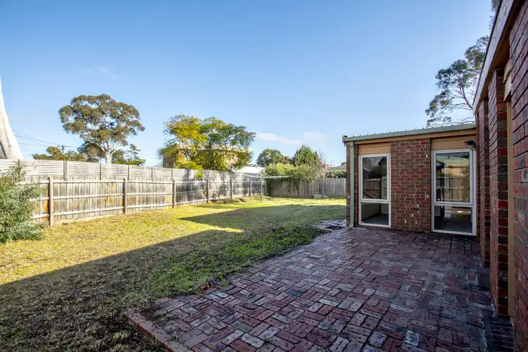 Fifth view of Homely house listing, 1 Oakhurst Court, Frankston VIC 3199