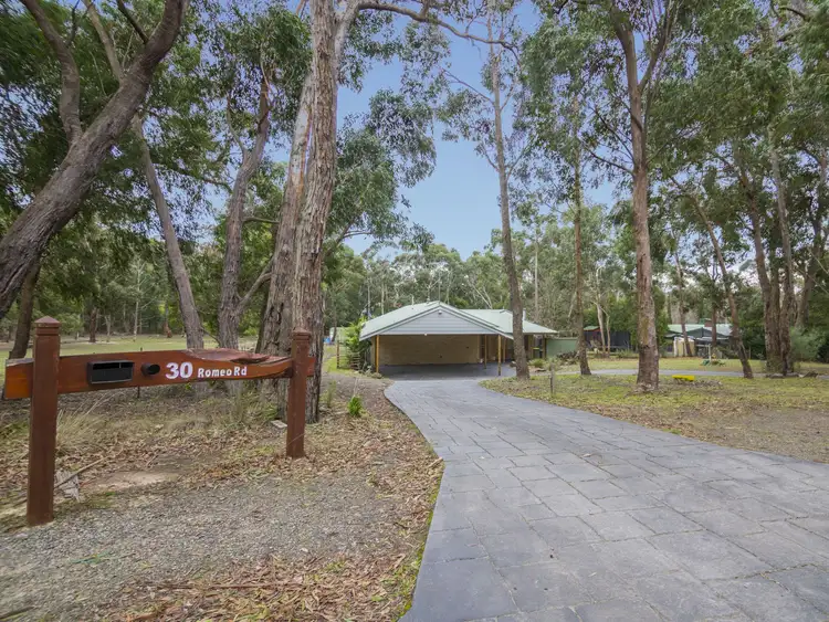 30 Romeo Road, Healesville VIC 3777