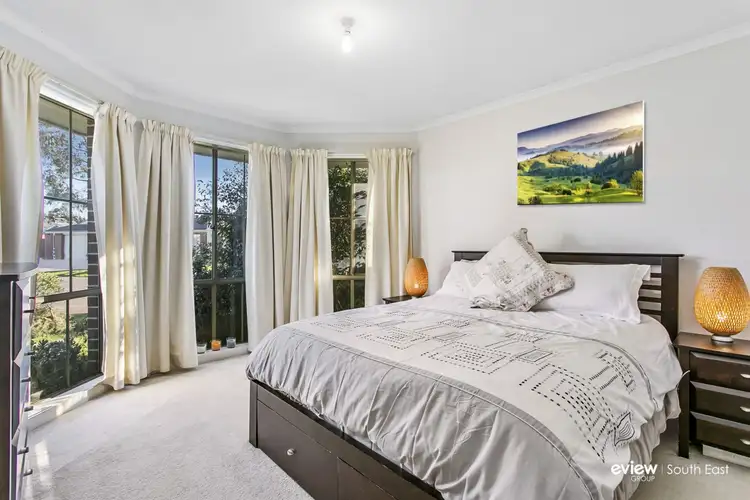 Sixth view of Homely house listing, 16 Wattlebird Court, Narre Warren VIC 3805