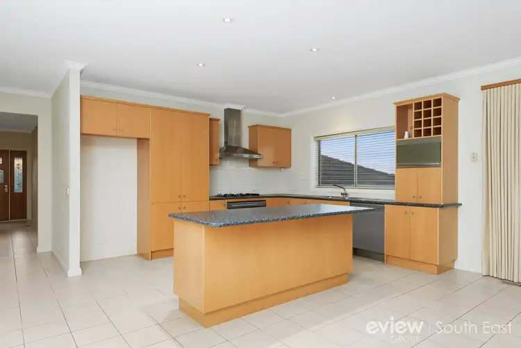 Sixth view of Homely house listing, 6 Ridgeway Chase, Narre Warren South VIC 3805