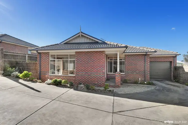 Main view of Homely townhouse listing, 5/4-6 May Court, Garfield VIC 3814