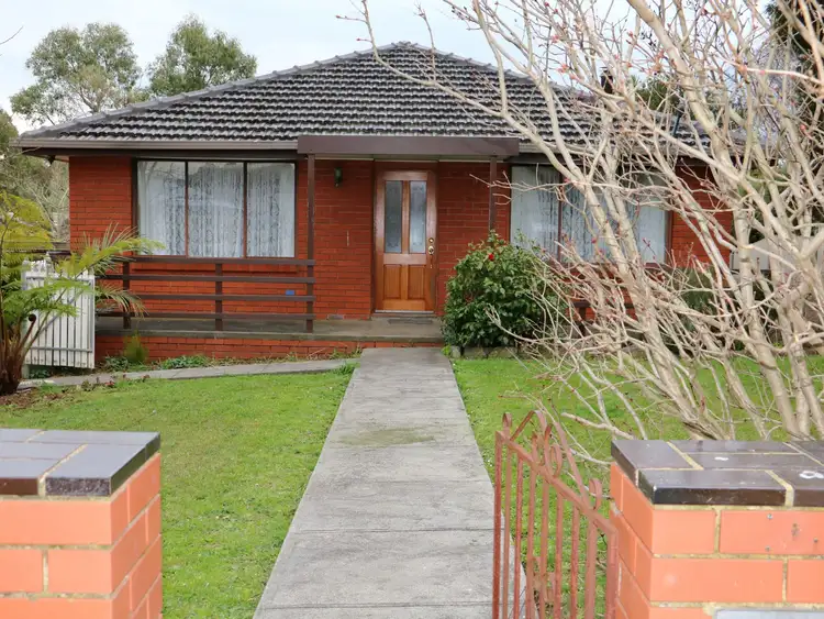 16 BENA ROAD, Korumburra VIC 3950