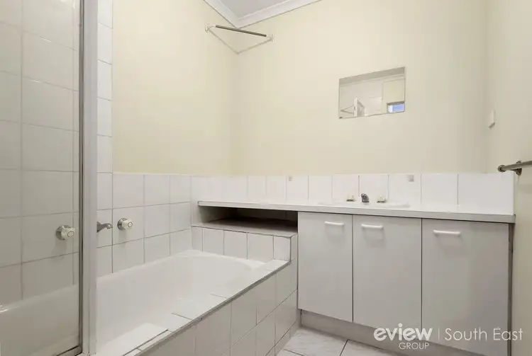 Sixth view of Homely unit listing, 24 Warren Close, Narre Warren VIC 3805