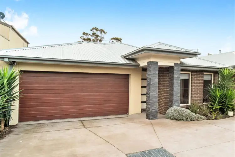 2/27 Clarinda Street, Somerville VIC 3912