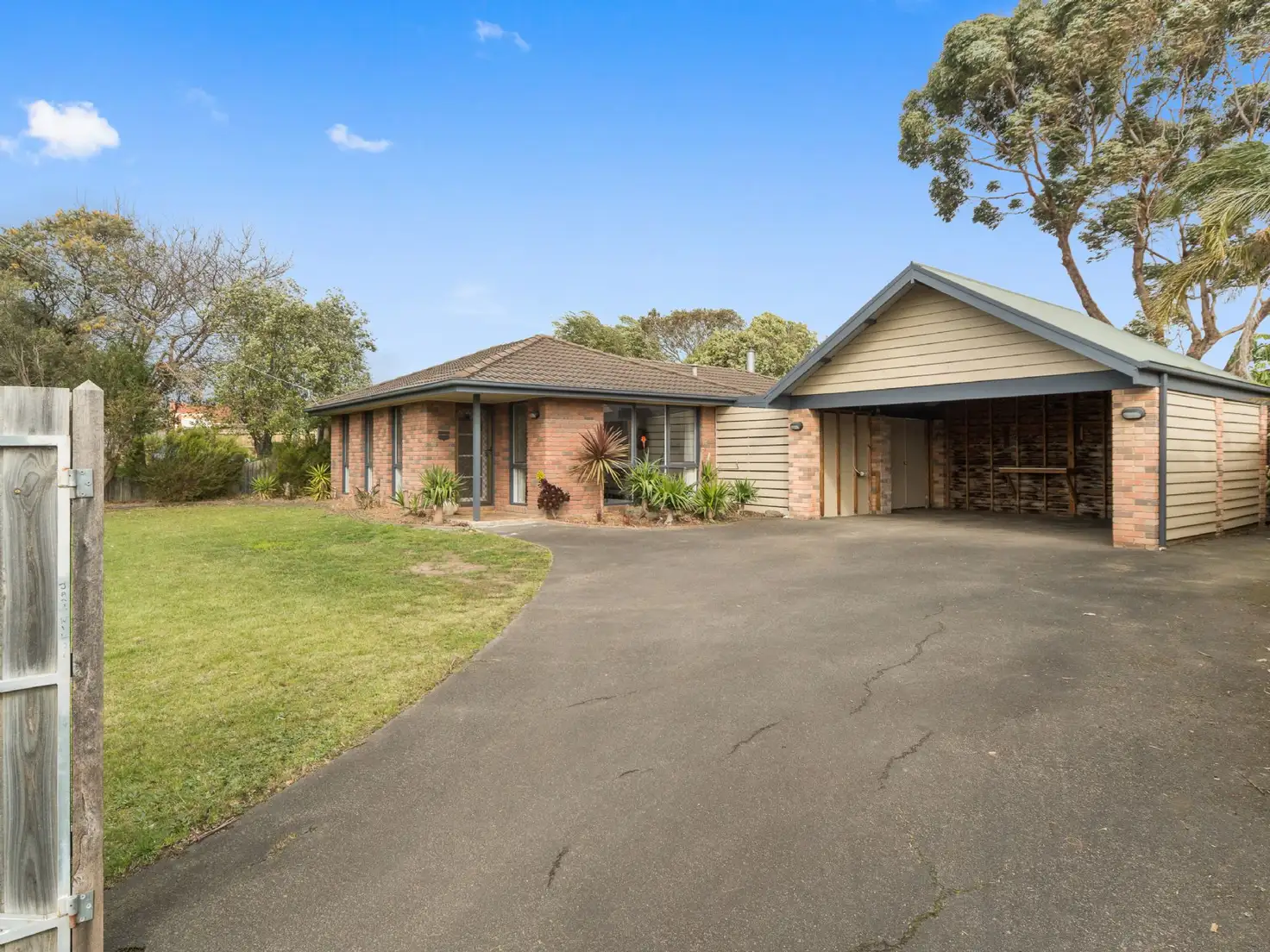 Main view of Homely house listing, 29 Wiltshire Drive, Somerville VIC 3912
