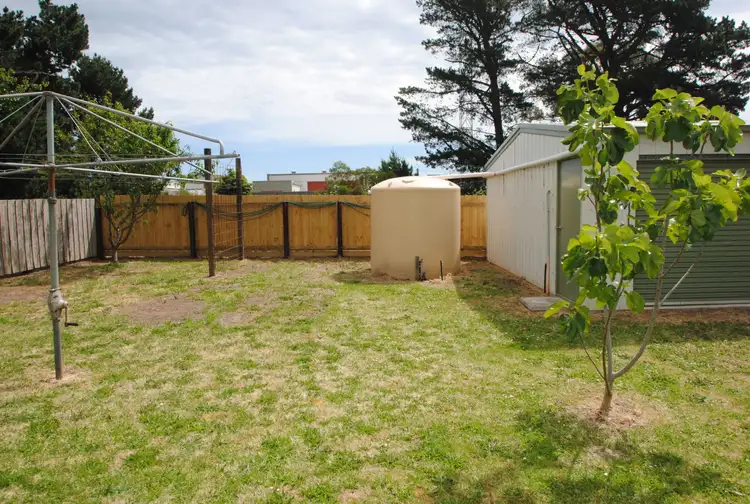Sixth view of Homely house listing, 8 LONG STREET, Leongatha VIC 3953