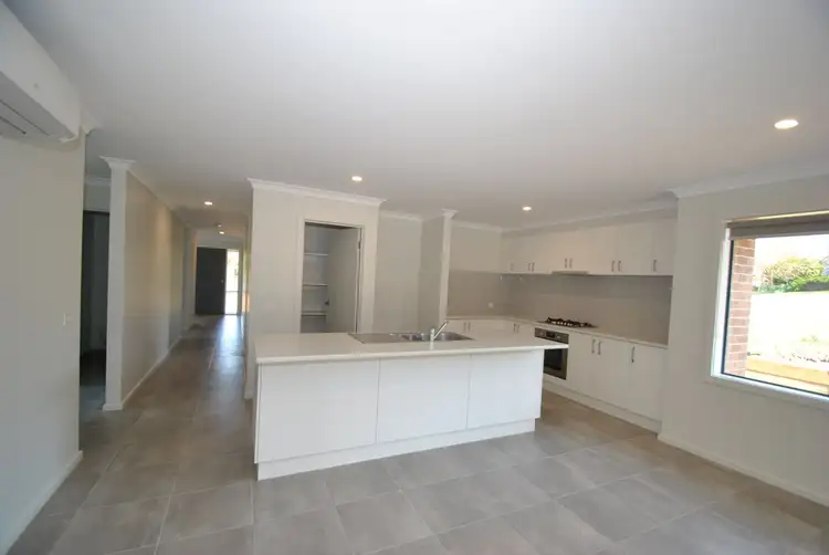 Sixth view of Homely house listing, 3 WILLOW GROVE, Leongatha VIC 3953