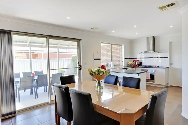 Fifth view of Homely house listing, 44 Taig Avenue, Kialla VIC 3631