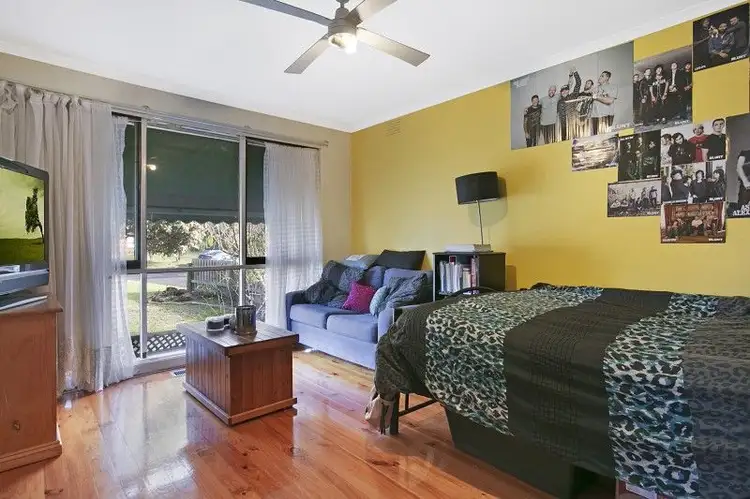 Fifth view of Homely house listing, 3 Kulin Close, Cranbourne VIC 3977