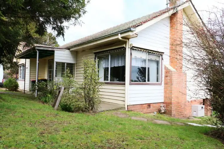 13 WARRAGUL ROAD, Korumburra VIC 3950