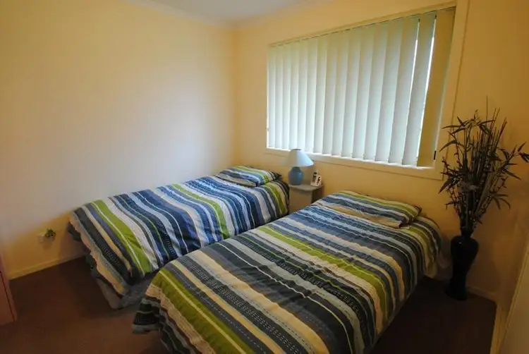 Fourth view of Homely unit listing, 1 HATTAM COURT, Leongatha VIC 3953