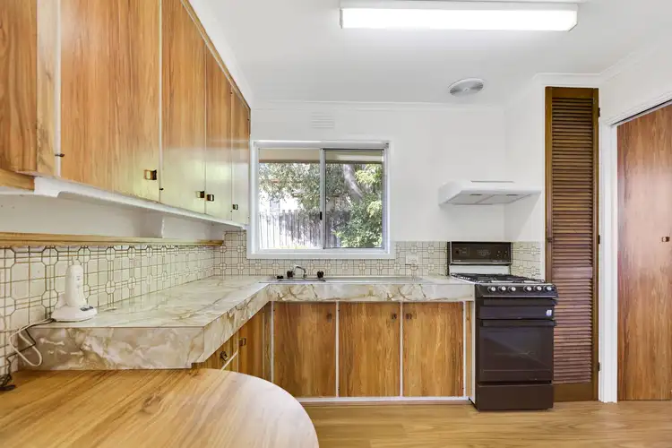 Sixth view of Homely house listing, 11 Mount View Court, Frankston VIC 3199
