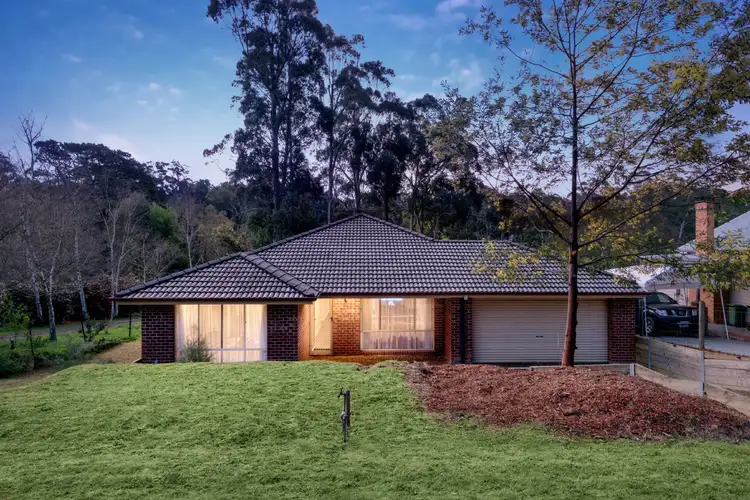 127 Woori Yallock Road, Cockatoo VIC 3781